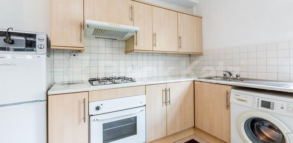 Two double bedrooms, spacious lounge, high ceilings and a garden  Mackeson Road, Belsize Park